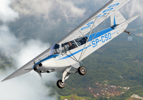 Piper PA-18 Super Cub 'Over Europe' including LB-06 Belgian AF) KPM72536