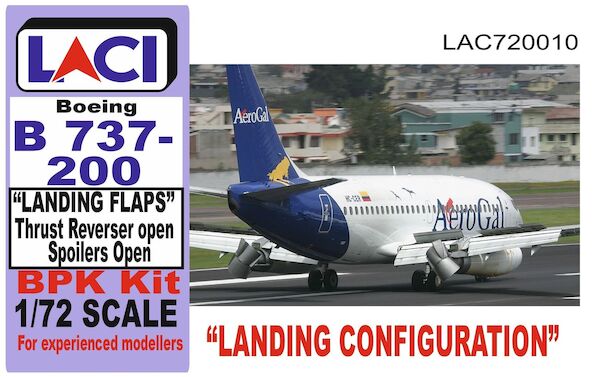 Boeing B737-200 landing flaps, Trust reverser and Spoilers open (BPK) LAC720010