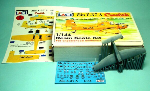 Zlin Z37A Cmelak LAC14401