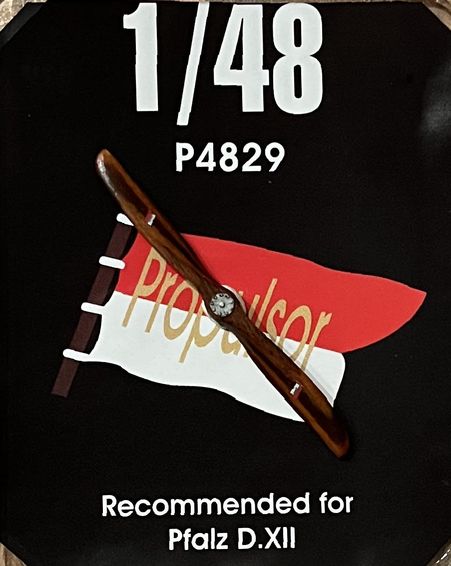 Hand made wooden prop Propulsar for Pfalz DXII LFP4829