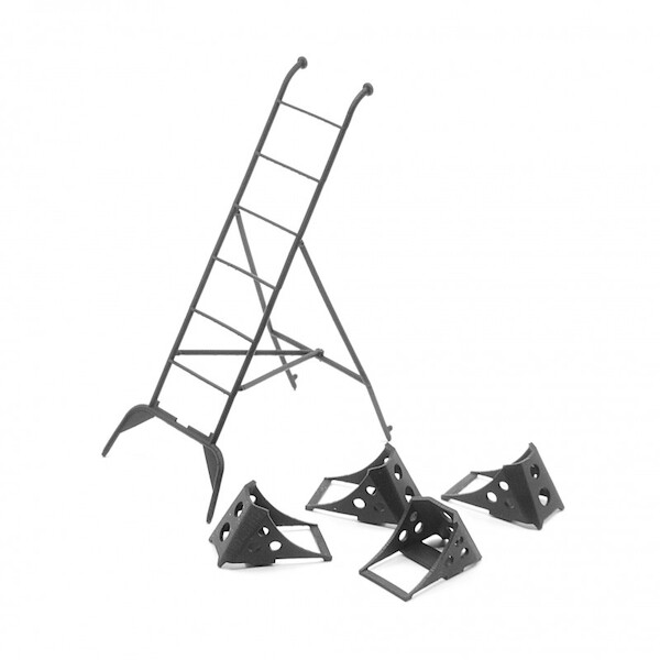 Sukhoi Su25 Frogfoot Ladder & Chocks LP48071