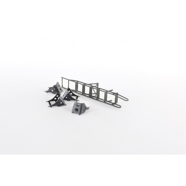 Sukhoi Su17/22 Ladder and chocks LP72004
