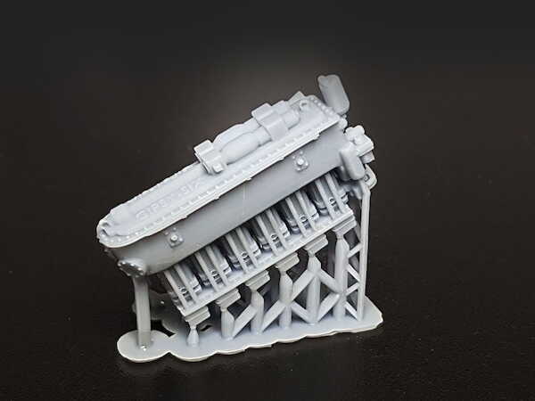 Gipsy Six engine with exhaust pipe  32-A012