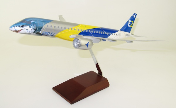 Embraer E190-E2 Embraer House Colors "Shark version" LUPA020