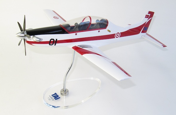 TAI Hrkus basic trainer Turkish Aerospace Industries  LUPA057