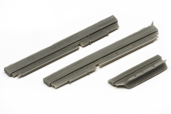 Y-pylon for Saab J35B Draken & 2 sets of adapters K4874