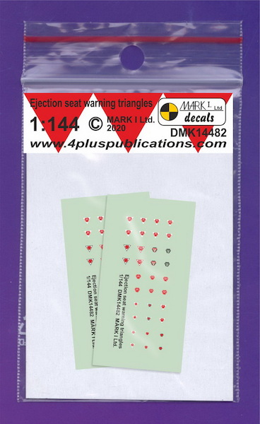 Ejector seat warning Triangles  DMK14482