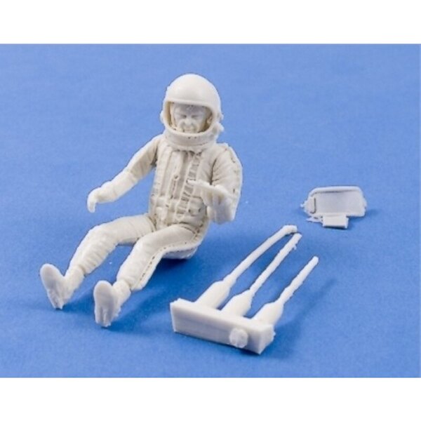 Soviet Pilot Figure in High Altitude Suit (Seated)  MST32029