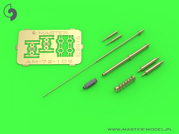 AH64 Apache M230 Chain gun Barrel, Pitot Tubes and tail antennae AM-72-109