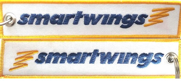 Keyholder with Smartwings on both sides KEY-SMARTWINGS