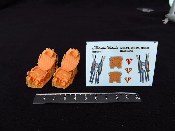 KM1M Ejection seats (2x) MDR3239