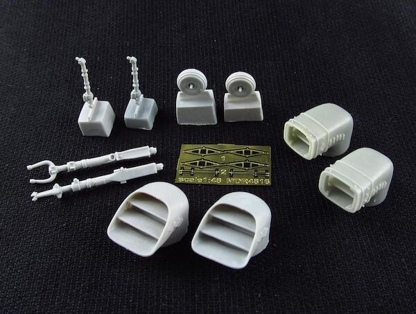 Harrier GR7/GR9 Swivelling nozzles and outrigger wheels MDR4816