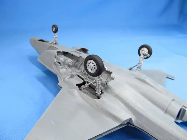 F35A Lightning II Landing Gear (Tamiya)  MDR48245