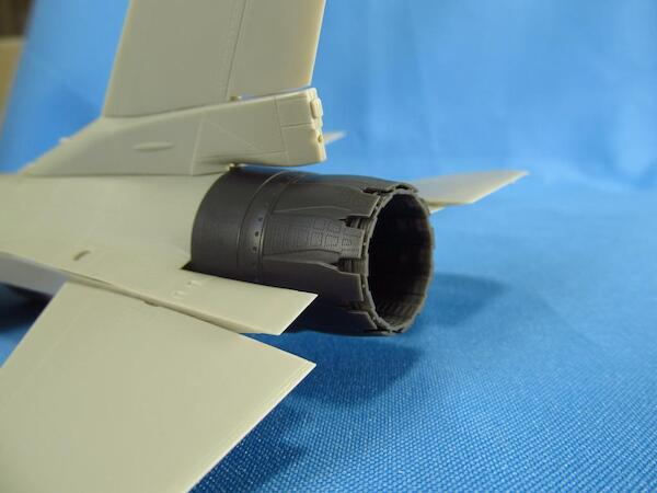 F16 jet nozzle for PW F110 engine - open- (Tamiya) MDR4862