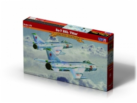 Suchoi Su7BKL Fitter F-13