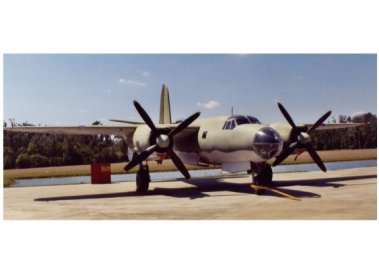 B26 Marauder Curtiss Electric 4,11mm Diameter Props (2x)  maccess 08