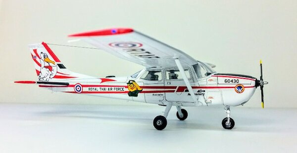 Cessna 172 (3x) MWD144-004