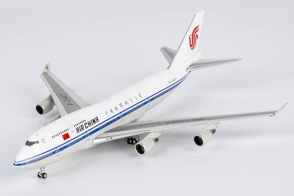 Boeing 747-400 Air China B-2447  04003