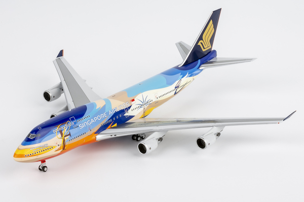 Boeing 747-400 Singapore Airlines "Tropical" 9V-SPK 04012
