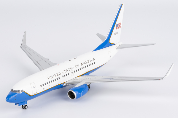 Boeing 737-700BBJ C-40B US Air Force 09-0540  05017