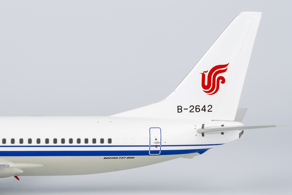 NG Models 08045 Boeing 737-800 Air China B-2642