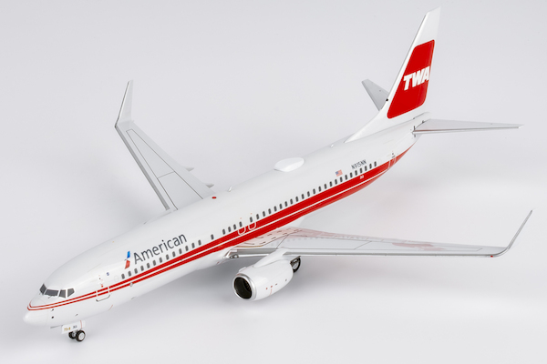 Boeing 737-800 American Airlines / TWA retro N915NN 08053