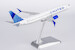 Boeing 737-900ER United Airlines "Blue Evolution" N38458 09003