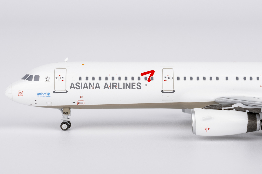 NG Models 13124 Airbus A321-200 Asiana Airlines HL8278