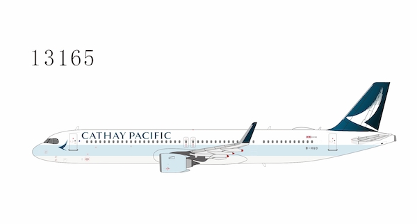 Airbus A321neo Cathay Pacific Airways B-HQD Large titles  13165