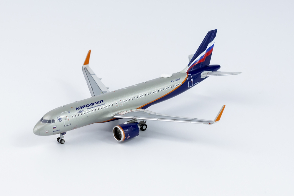 A320neo Аэрофлот. Airbus a320neo Aeroflot. Ra-73733. 320 Neo Аэрофлот подголовники.