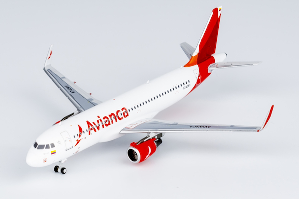 Airbus A320-200 Avianca N745AV  15028