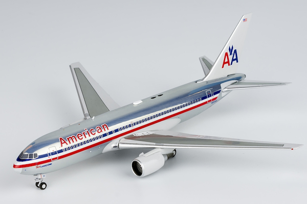 Boeing 767-200 American Airlines N313AA 16001