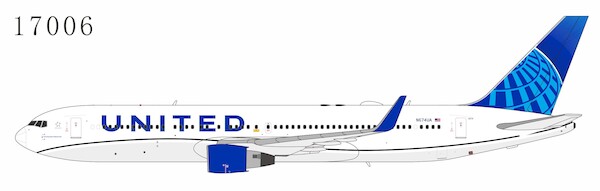 Boeing 767-300ER United Airlines N674UA  17006