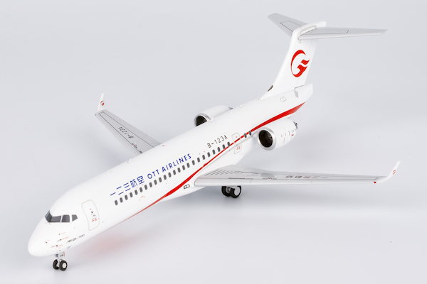 ARJ21-700 OTT Airlines B-123A 20130