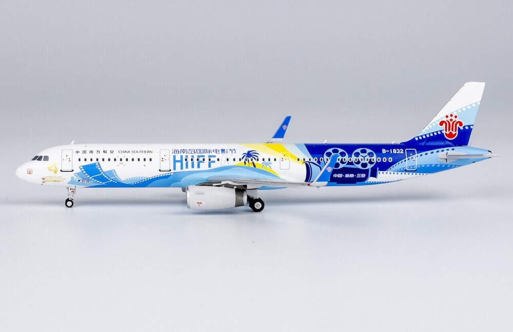 NG Models 24011 Airbus A321-200 China Southern Airlines 
