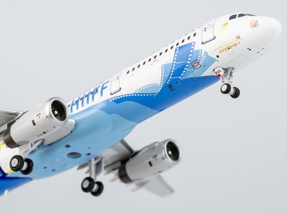 NG Models 24011 Airbus A321-200 China Southern Airlines 