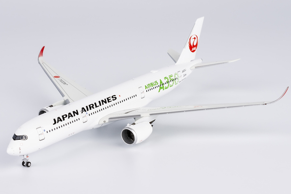 Airbus A350-900 JAL Japan Airlines green "AIRBUS A350" titles JA03XJ 39097