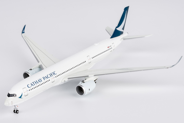 Airbus A350-900 Cathay Pacific B-LQE 39110