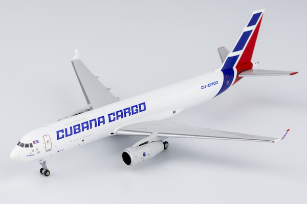 Tupolev Tu204-100SE Cubana Cargo CU-C1700 40007