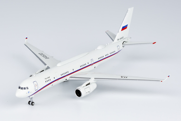 Tupolev Tu214PU-SBUS Russian Air Force RA-64530  40018