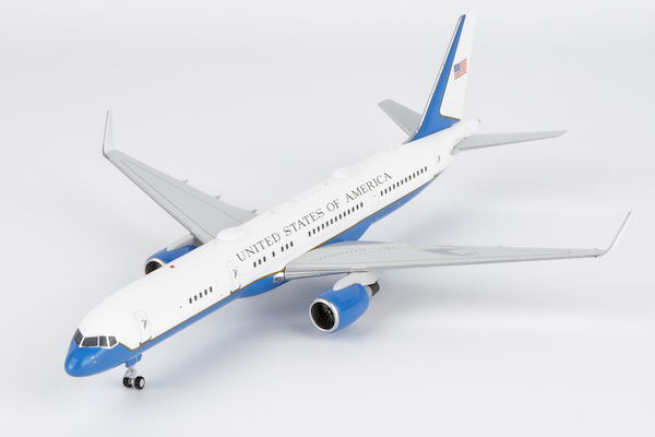 Boeing 757-200 (C-32A) United States of America US Air Force USAF 98-0001 42041