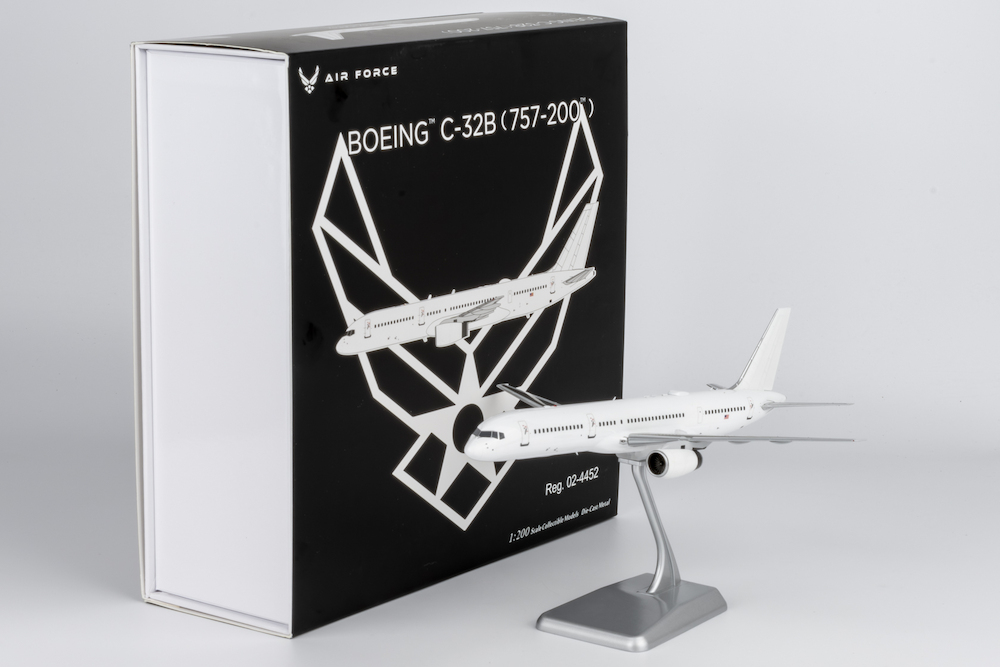 NG Models 42045 Boeing 757-200 (C-32A) United States of America U