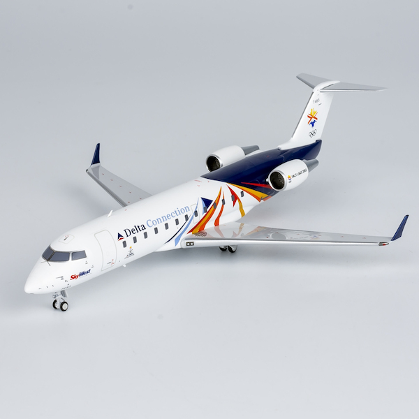 Canadair CRJ200LR Delta Connection / SkyWest Airlines "Salt Lake City Olympics 2002 / Soaring Spirit" N498SW 52065