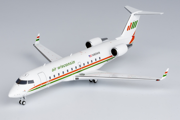Canadair CRJ200LR United Express / Air Wisconsin retro N469AW 52066