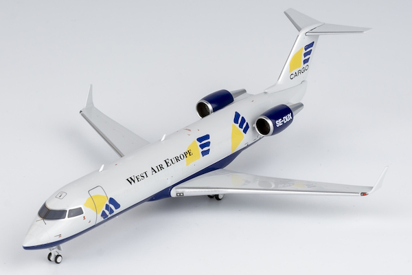 Canadair CRJ200PF West Air Europe SE-DUX 52078