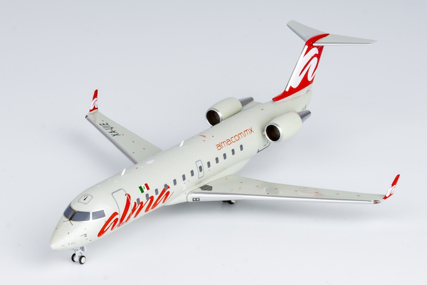 Canadair CRJ200ER Alma de Mexico XA-UIE 52083