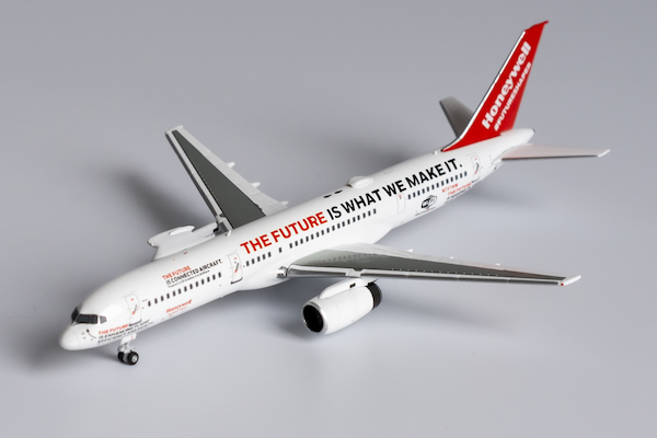 Boeing 757-200 Honeywell N757HW 2021's livery; with test engine 53181