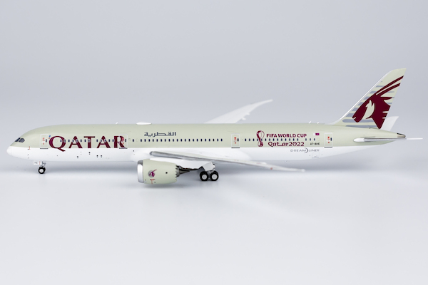 Boeing 787-9 Dreamliner Qatar Airways "FIFA World Cup Qatar 2022" A7-BCA 55105