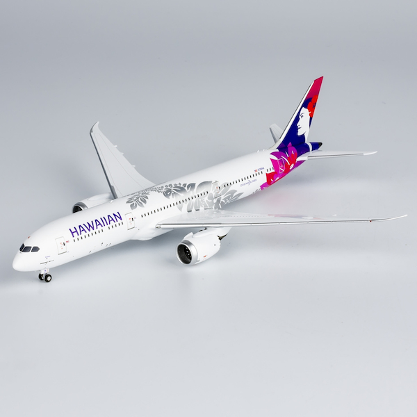 Boeing 787-9 Dreamliner Hawaiian Air "Kapuahi" N781HA  55128