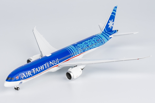 Boeing 787-9 Dreamliner Air Tahiti Nui 25th anniversary "Tupaia" F-ONUI 55131
